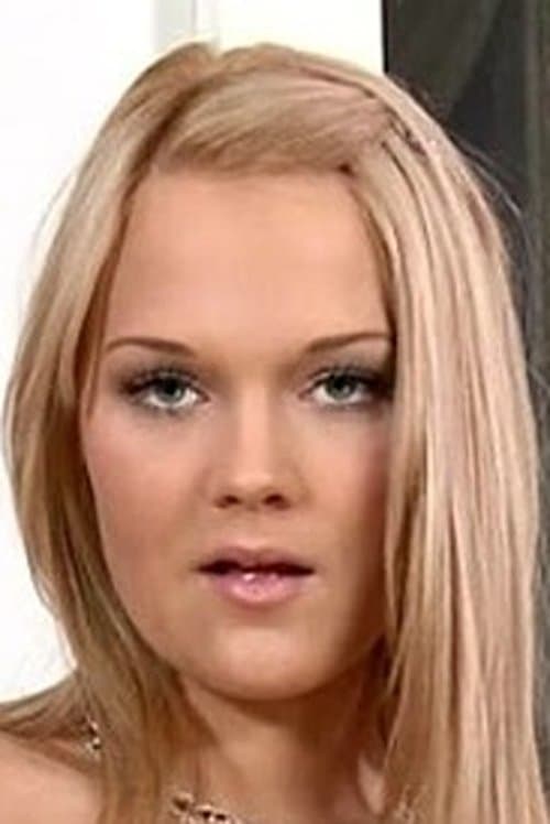 Clara Moon profile photo