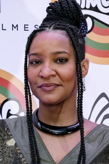 Larissa Luz profile photo