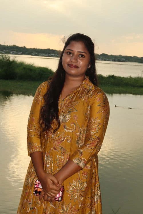 Subasri profile photo