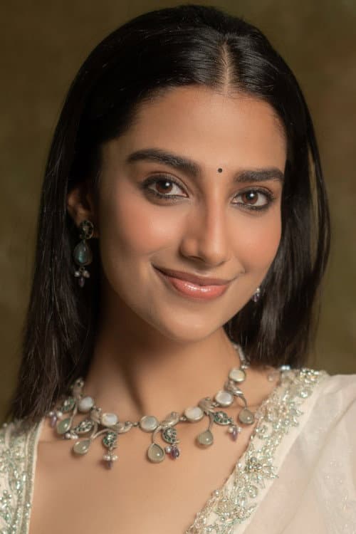 Meenakshi Chaudhary profile photo