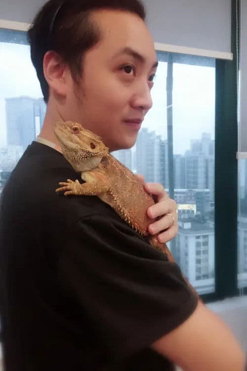 Zhong Yu profile photo