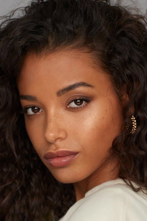 Ella Balinska profile photo