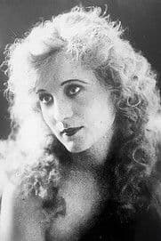 Louella Maxam profile photo