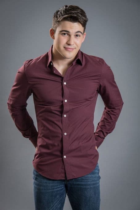 Vian Singleton profile photo