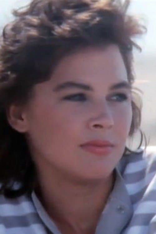 Stella Hall profile photo