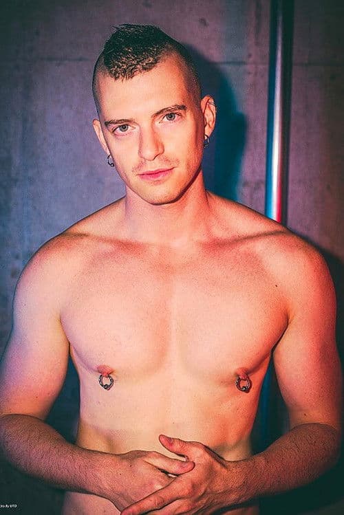 Axel Abysse profile photo