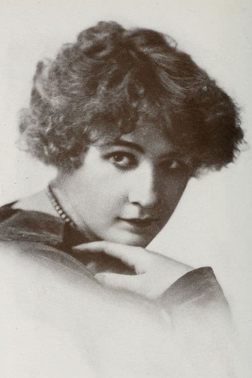 Nancy Avril profile photo