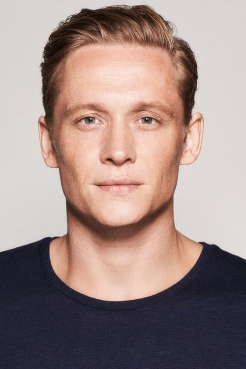 Matthias Schweighöfer profile photo