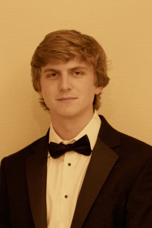 Robert Giles profile photo