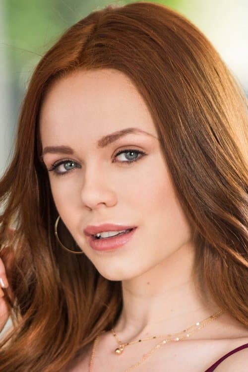 Ella Hughes profile photo