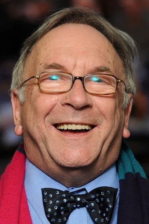 Sam Kelly profile photo