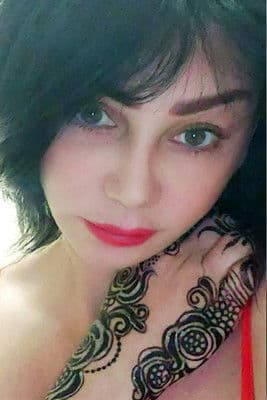 Kainaaz Pervees profile photo