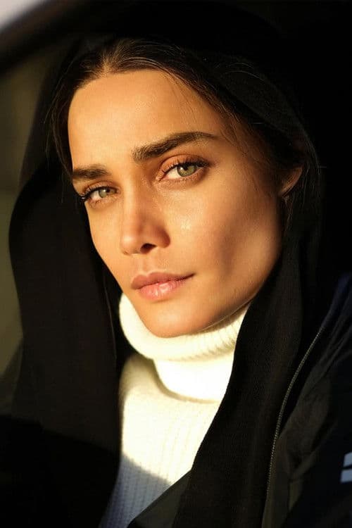 Tina Akhoondtabar profile photo