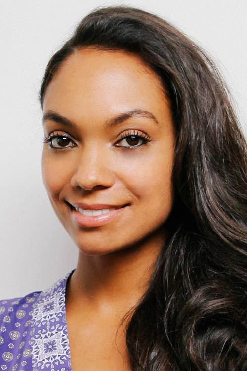 Lyndie Greenwood profile photo