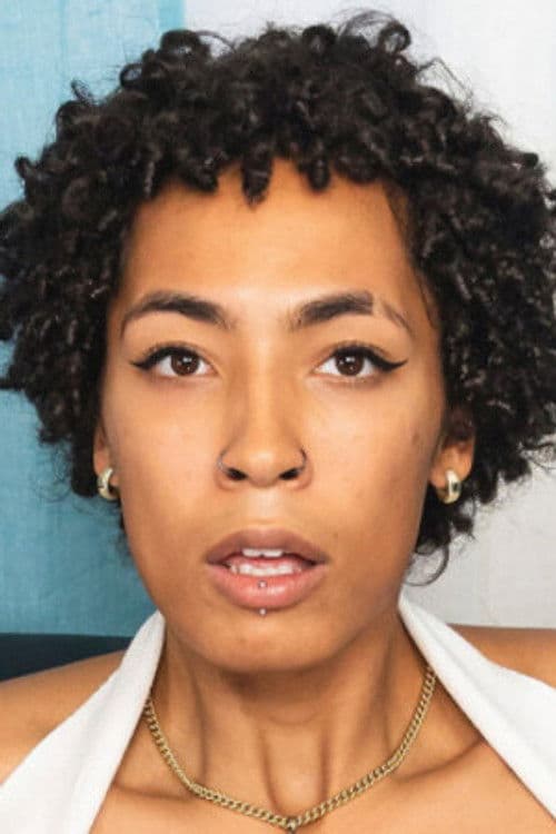 Liza Belle profile photo