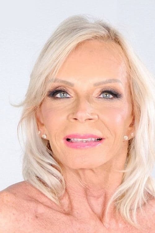 Summer Angel profile photo