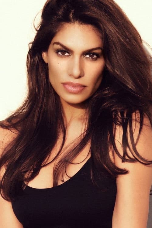 Rayna Tharani profile photo