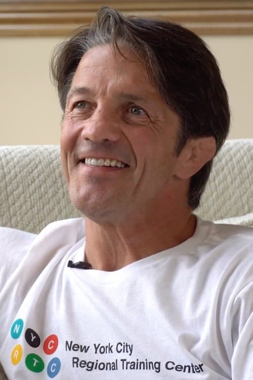 Kendall Cross profile photo