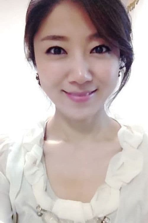 Sa Moon-young profile photo