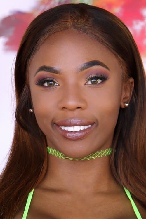 Sarah Banks profile photo