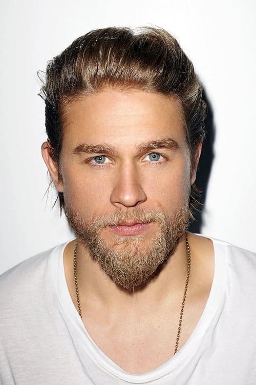 Charlie Hunnam profile photo