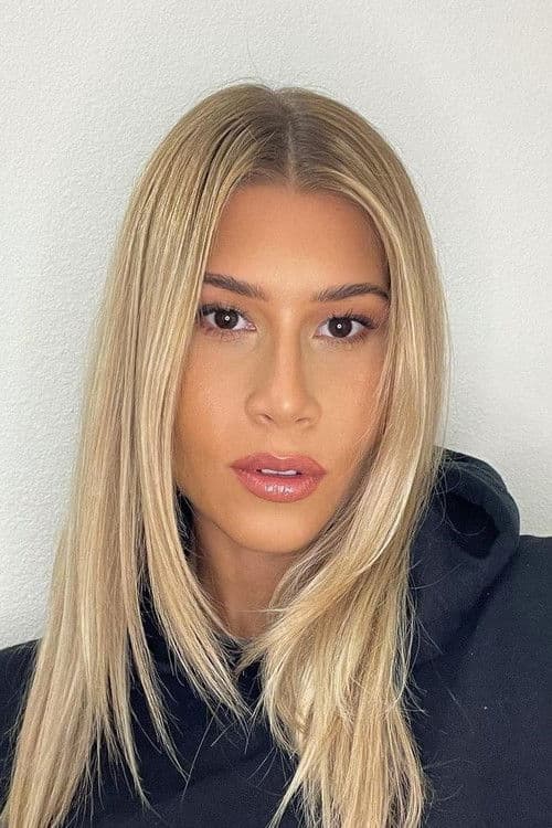 Alexandra Nair profile photo