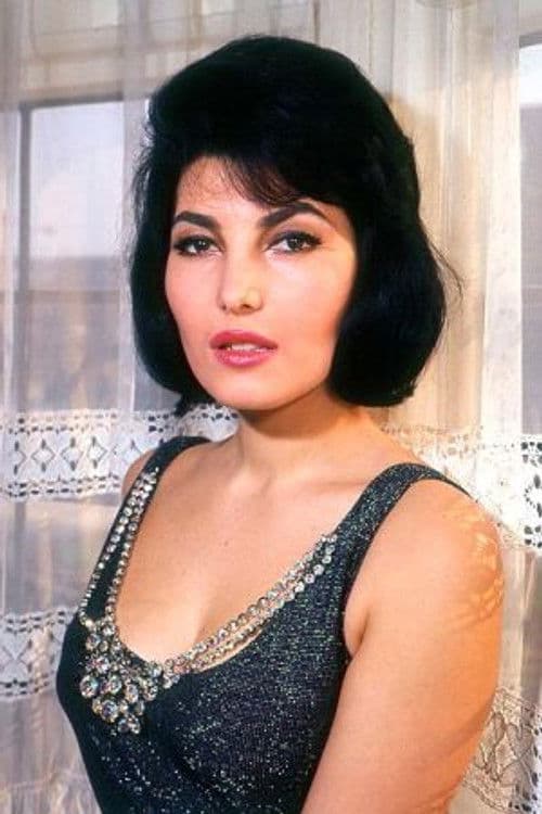 Bettine Le Beau profile photo