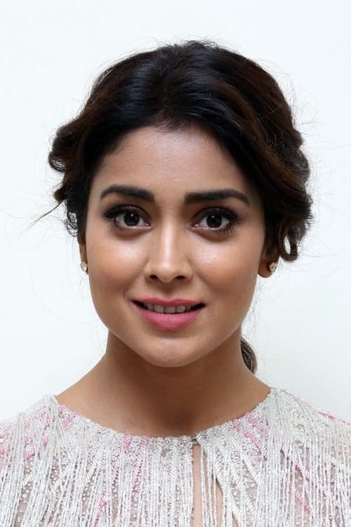 Shriya Saran profile photo