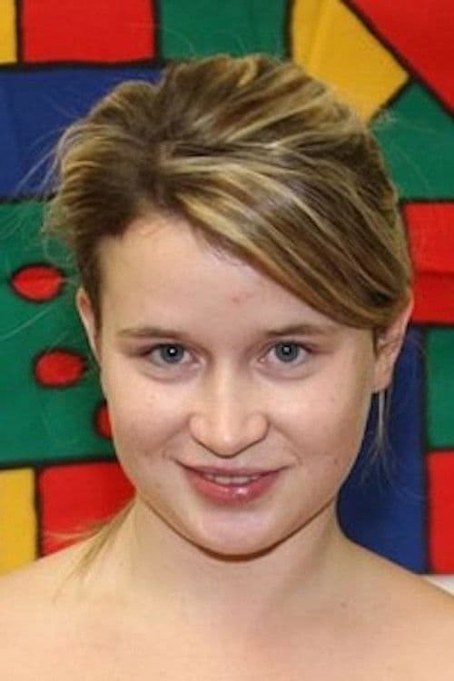 Lisa F profile photo