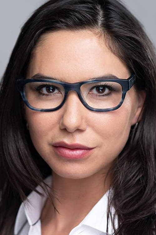 Sera-Lys McArthur profile photo