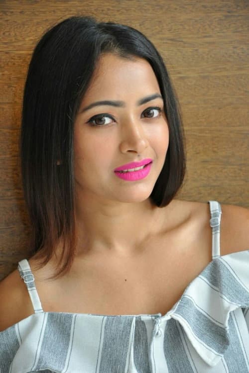 Shweta Basu Prasad profile photo