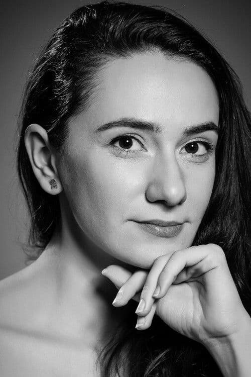 Oana Pușcatu profile photo