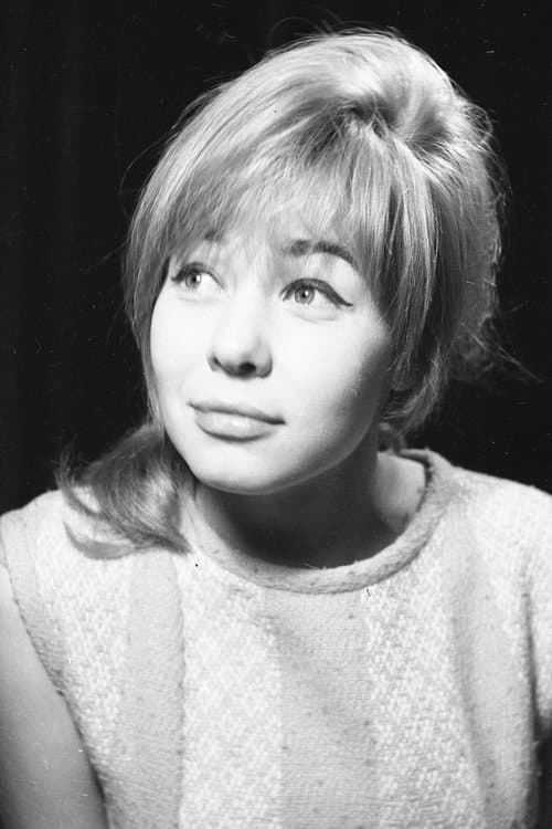 Anda Caropol profile photo