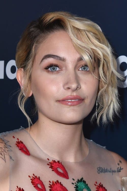 Paris Jackson profile photo