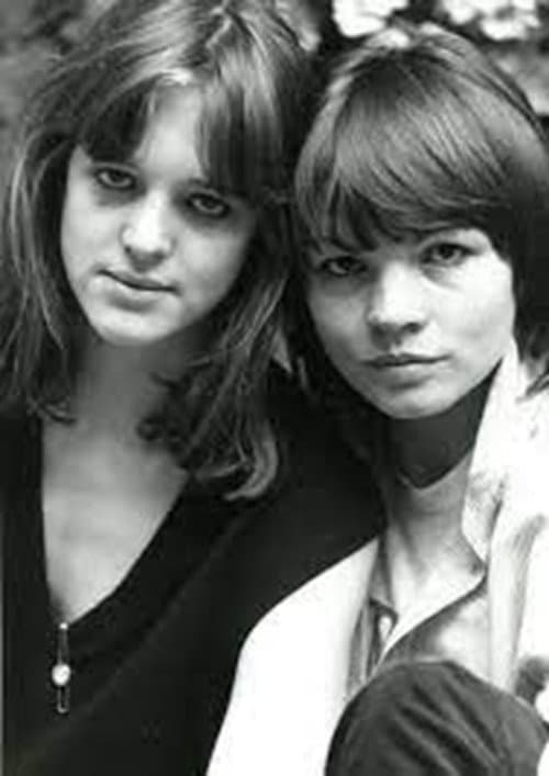 Deux femmes aujourd'hui poster