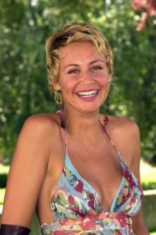 Esther Arroyo profile photo