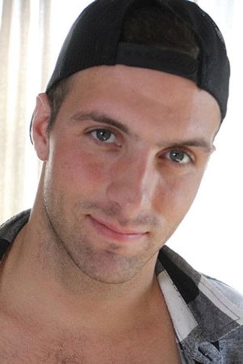 Cameron Hardy profile photo