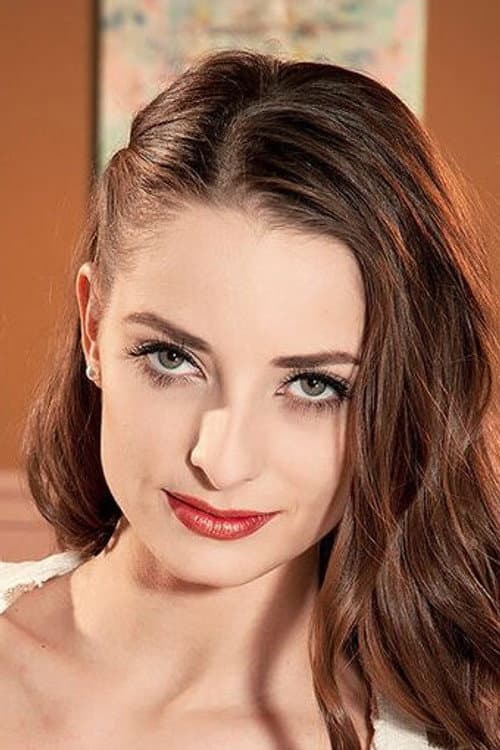 Estelle Taylor profile photo