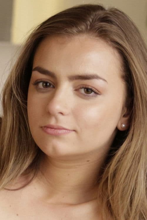 Cara Stone profile photo