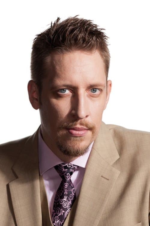 Mika Kares profile photo