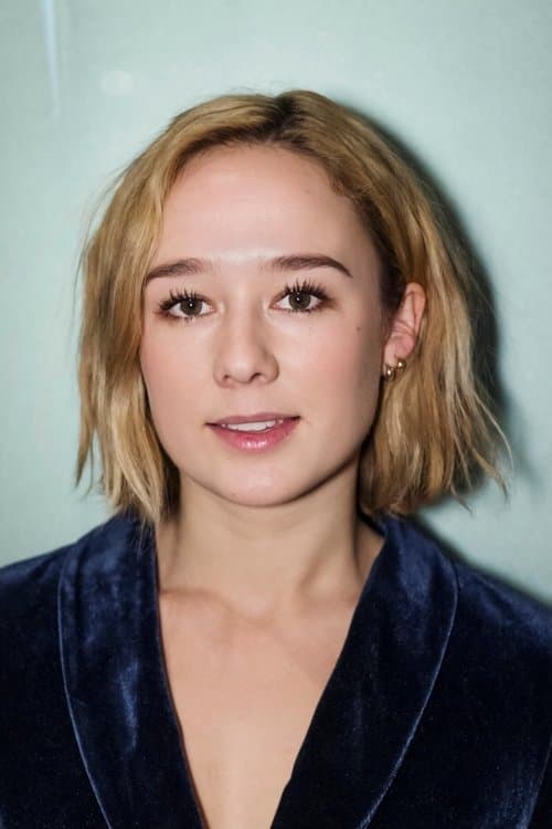 Alba August profile photo