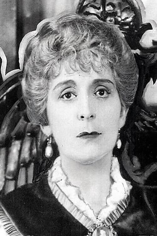 Clarissa Selwynne profile photo