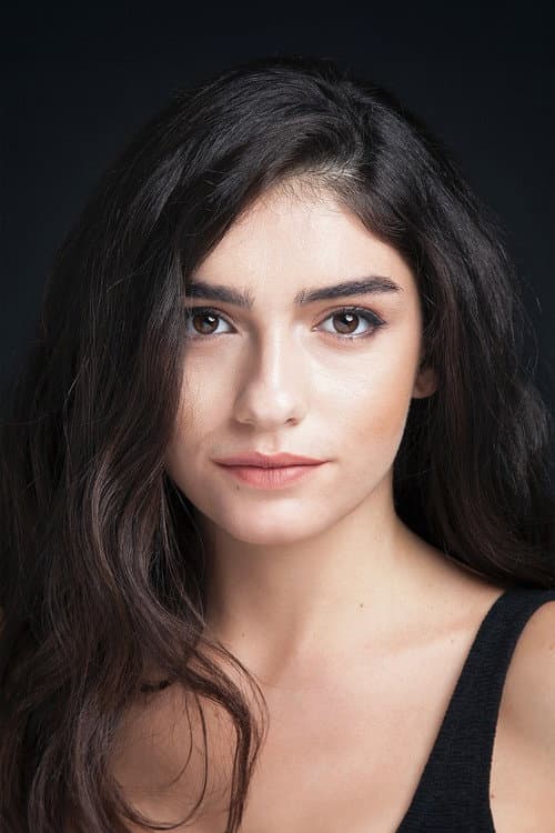 Hazar Ergüçlü profile photo