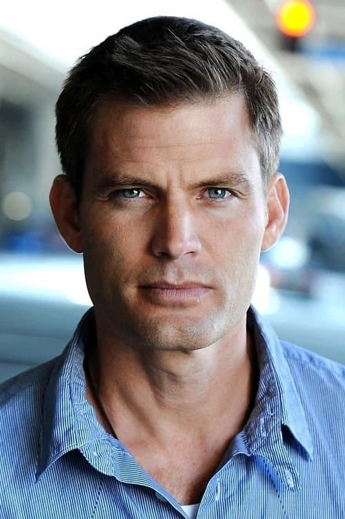 Casper Van Dien profile photo