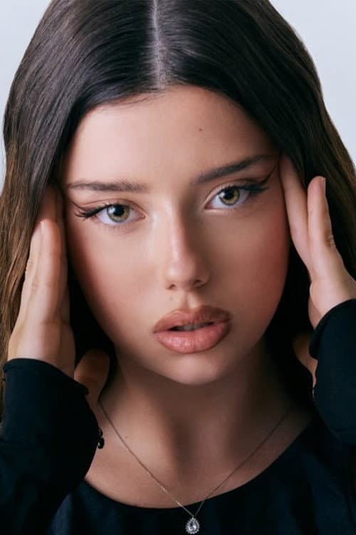 Angelina Pavel profile photo