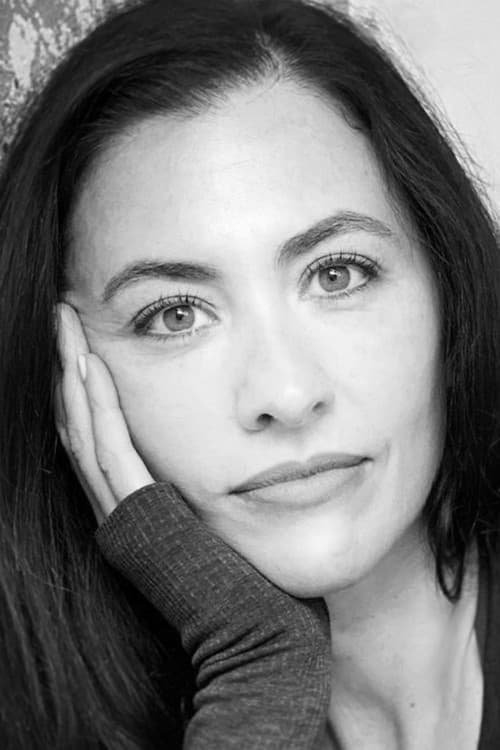 Christa Nicola profile photo