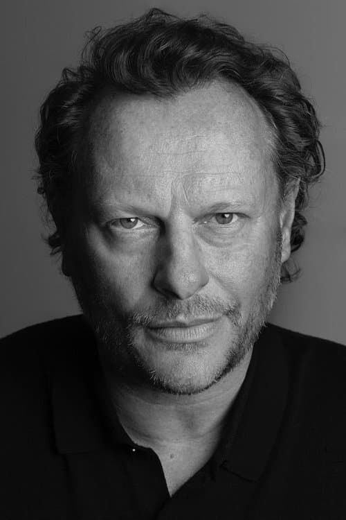 Neil Stuke profile photo