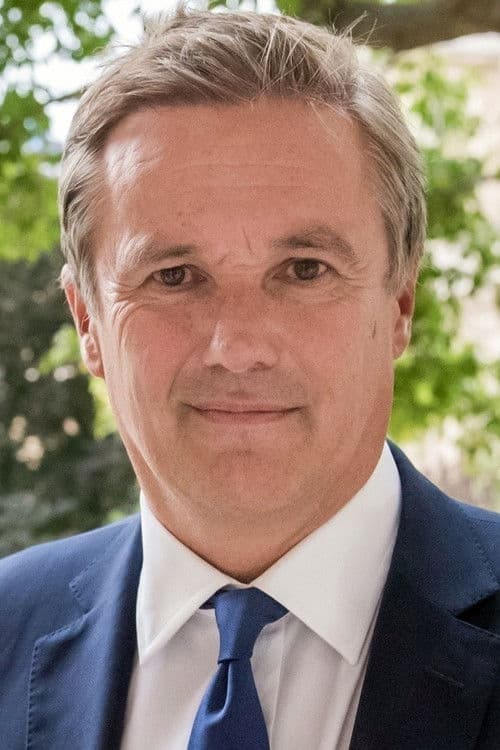 Nicolas Dupont-Aignan profile photo