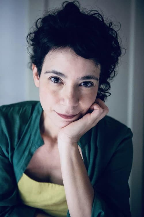Maíra Bühler profile photo