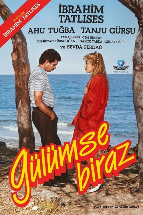 Gülümse Biraz poster